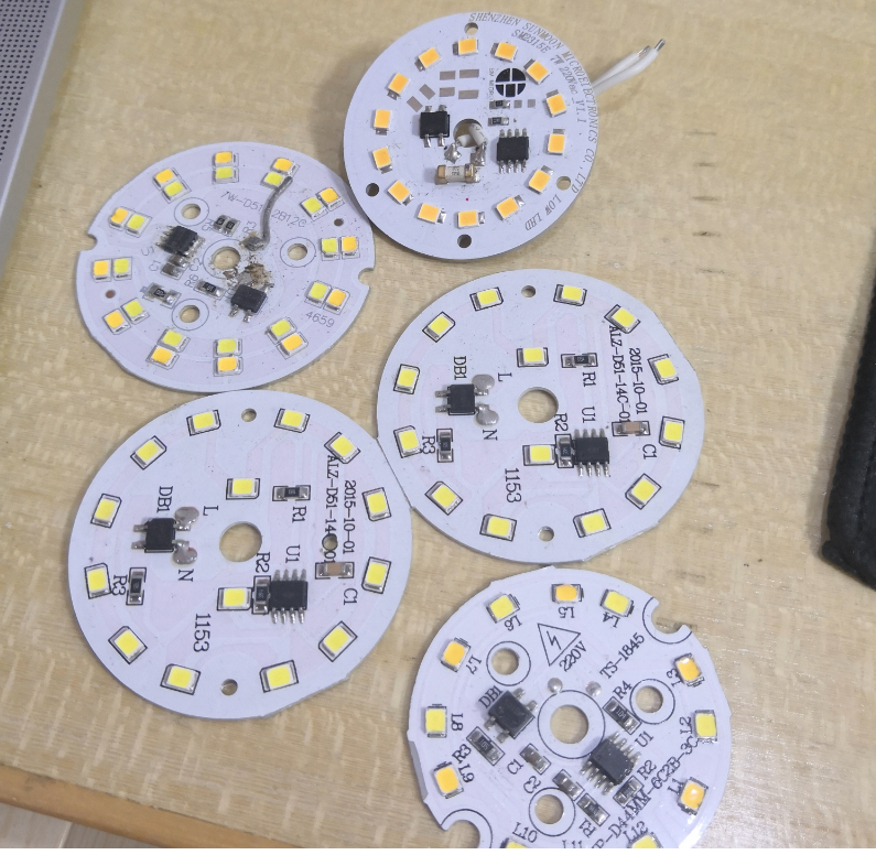 RM9003B線性恒流IC電動(dòng)車燈恒流芯片應(yīng)用資料(圖4) 高壓線性恒流IC方案光源板匯集.png